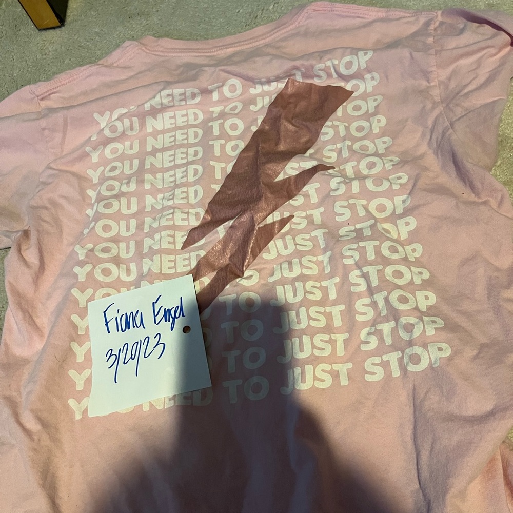 Taylor Swift You Need To Calm Down Pink Lightning Tee 2019 - Picture 3 of 4